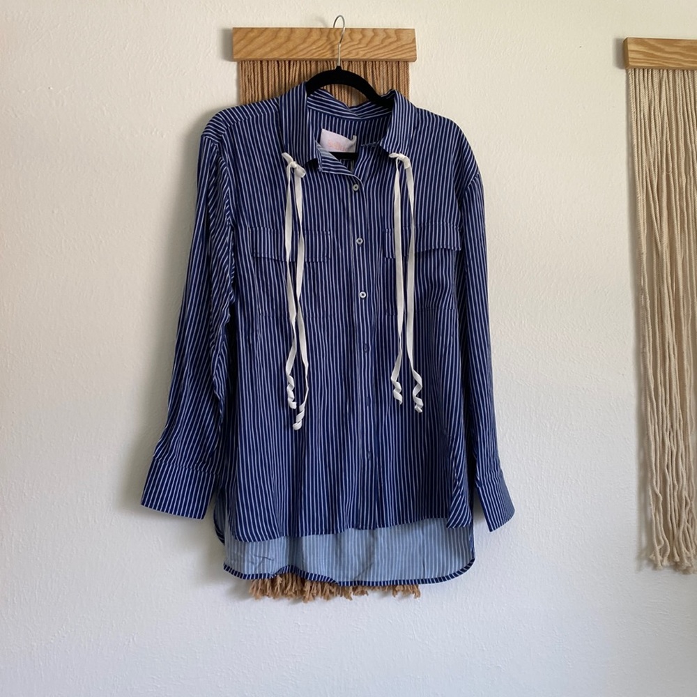 NWT SELKIE the school shirt
